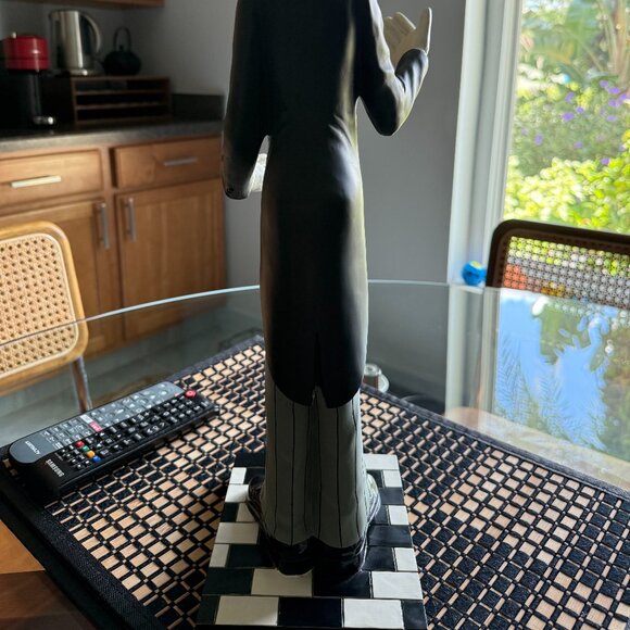 Bombay 18.5" James The Butler Wine Bottle Holder Statue Sculpture Figurine - Picture 10 of 12